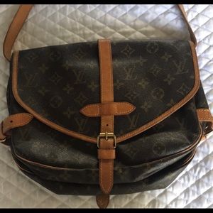Louis Vuitton saumur MM